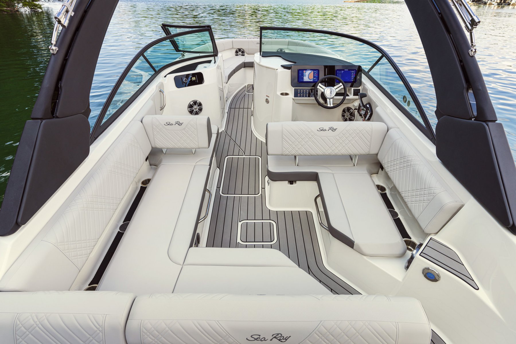 2026 Sea Ray, dovoz Skladom v EÚ — foto 10 z 20