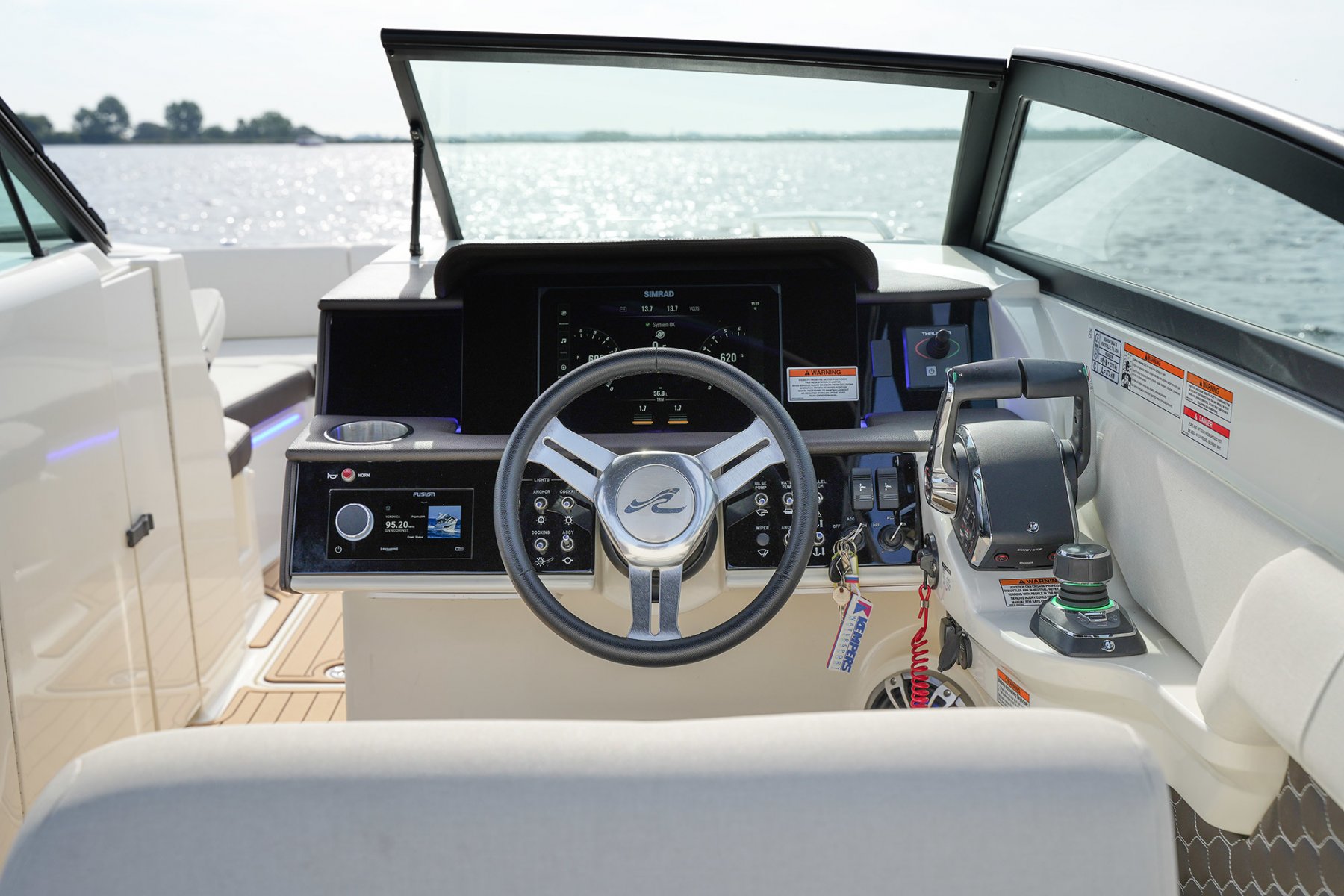 2024 Sea Ray, dovoz Skladom v EÚ — foto 12 z 20