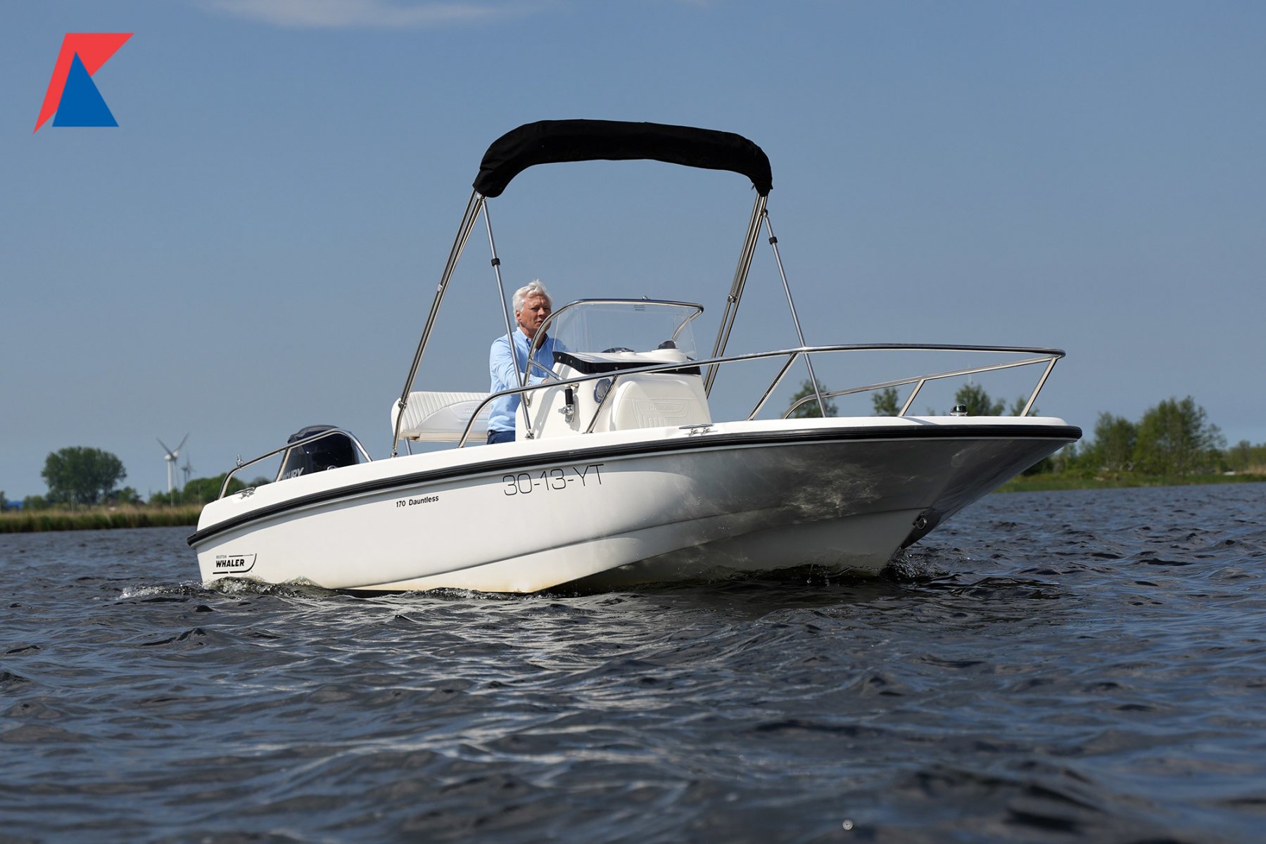 2014 Boston Whaler, dovoz Skladom v EÚ — foto 1 | AMECAR 2014 Boston Whaler, dovoz Skladom v EÚ — foto 1