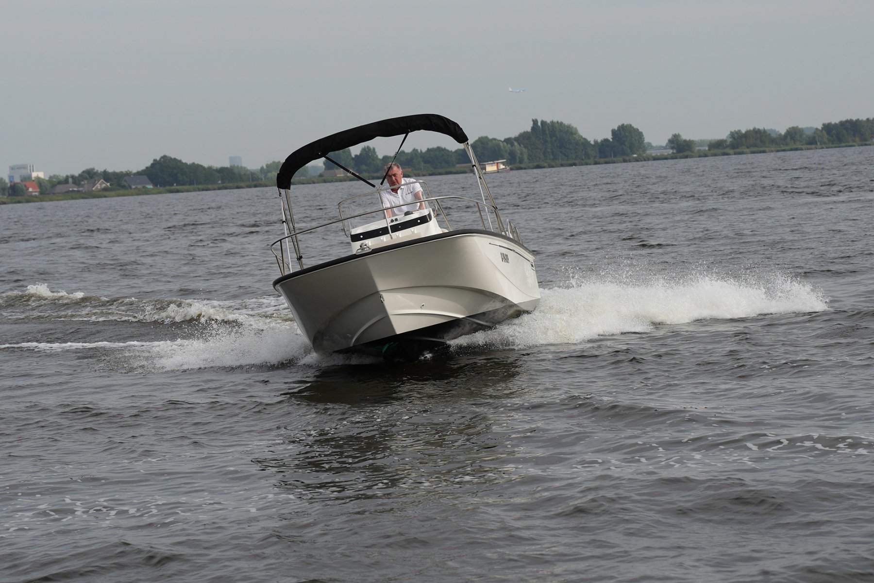 2023 Boston Whaler, dovoz Skladom v EÚ — foto 8 z 20