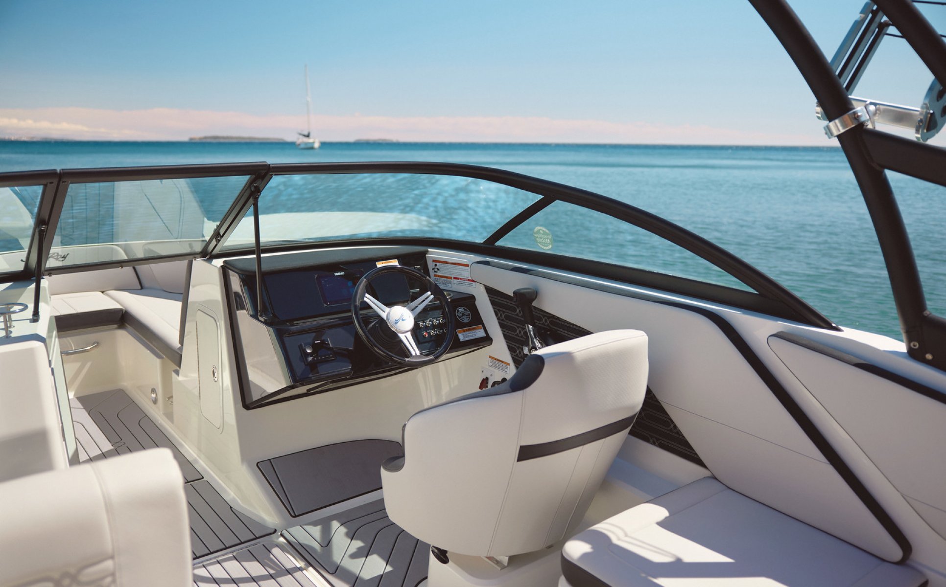 2026 Sea Ray, dovoz Skladom v EÚ — foto 7 z 13