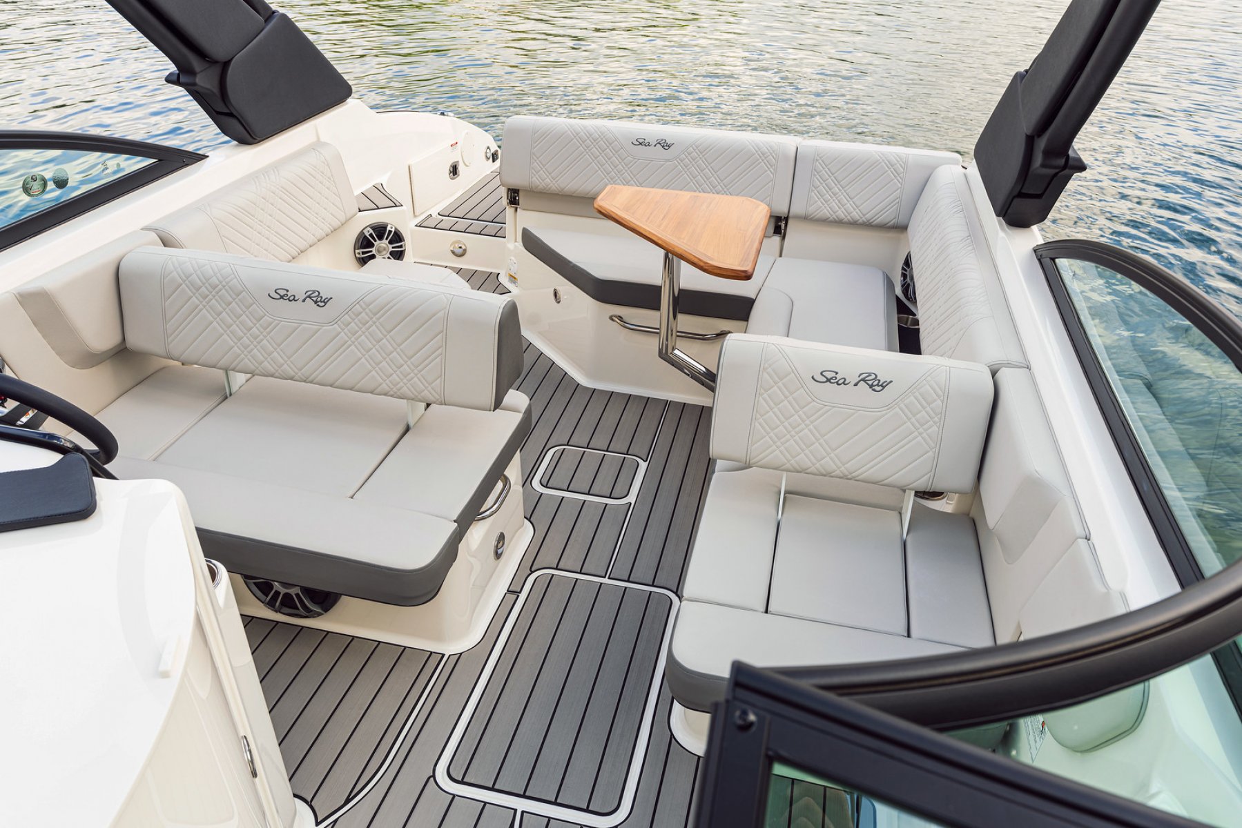 2026 Sea Ray, dovoz Skladom v EÚ — foto 9 z 20