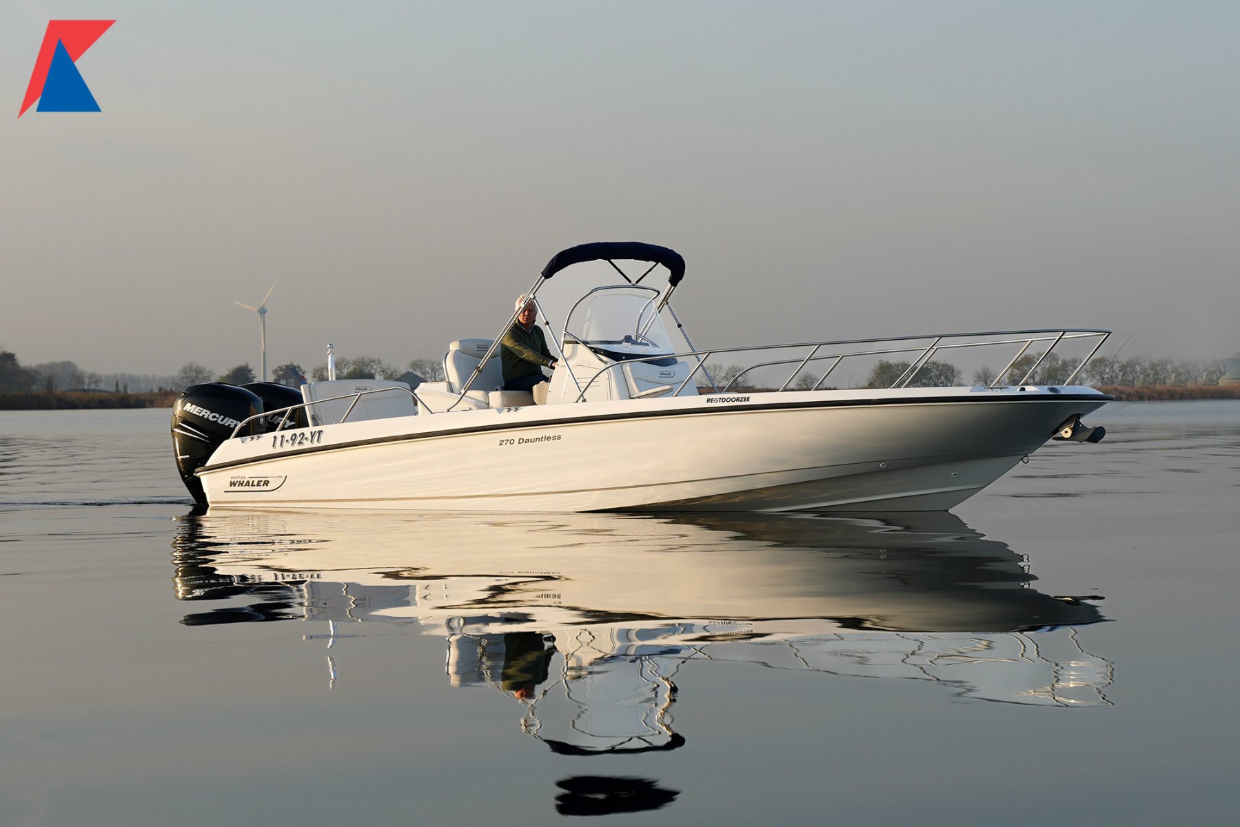 2014 Boston Whaler, dovoz Skladom v EÚ — foto 1 | AMECAR 2014 Boston Whaler, dovoz Skladom v EÚ — foto 1