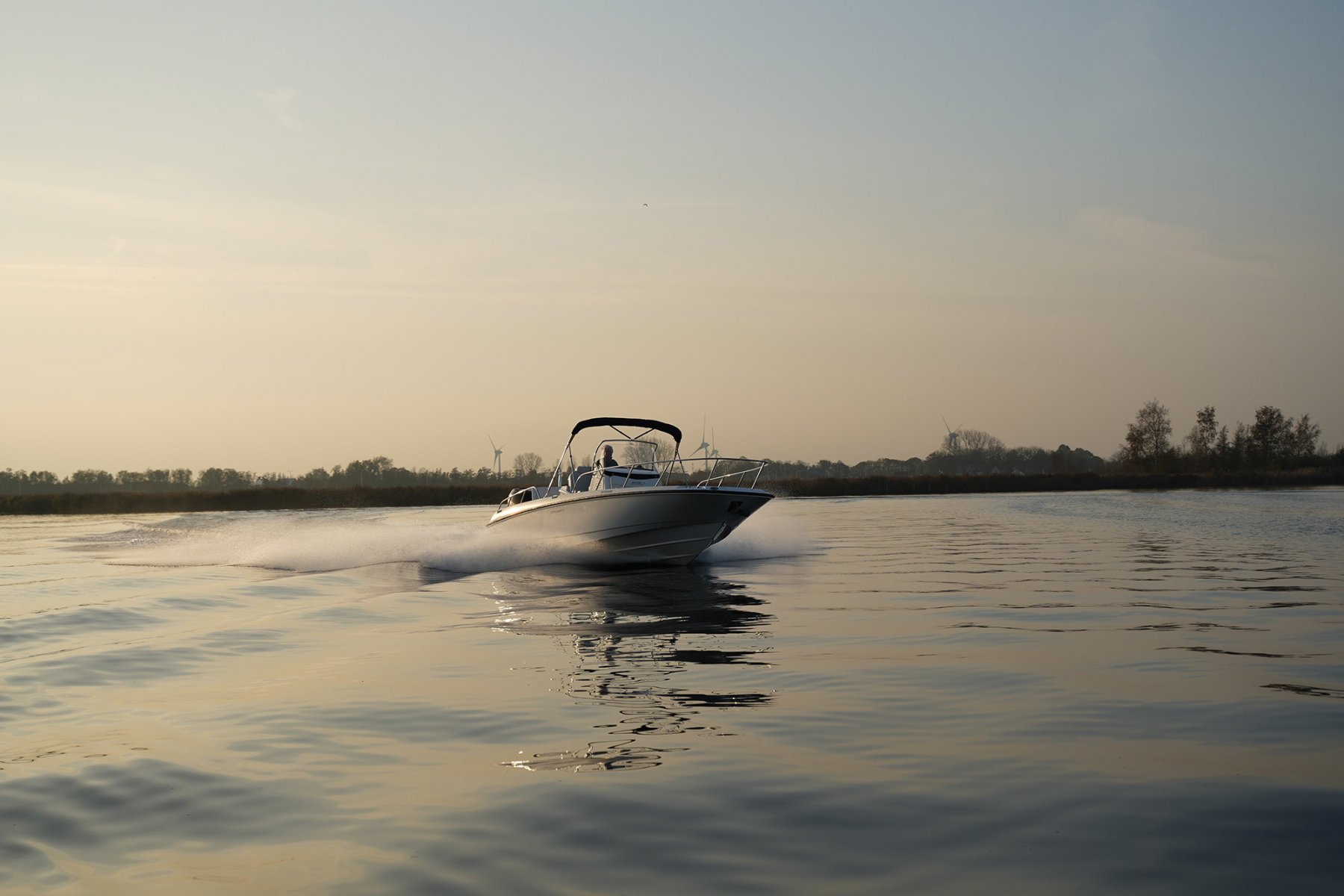 2014 Boston Whaler, dovoz Skladom v EÚ — foto 5 z 20