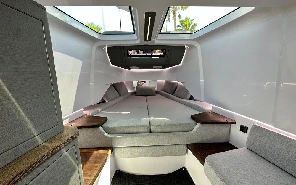 2020 Axopar, dovoz Skladom v EÚ — foto 12 z 20