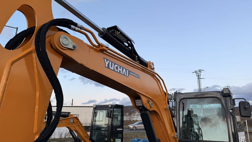 2026 Yuchai U60 Premium, 1 mth, dovoz Skladom v EÚ — foto 6 z 16
