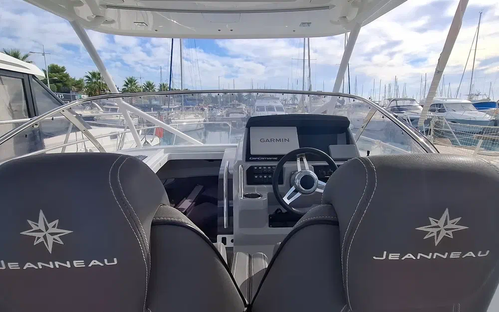2020 Jeanneau, dovoz Skladom v EÚ — foto 7 z 16