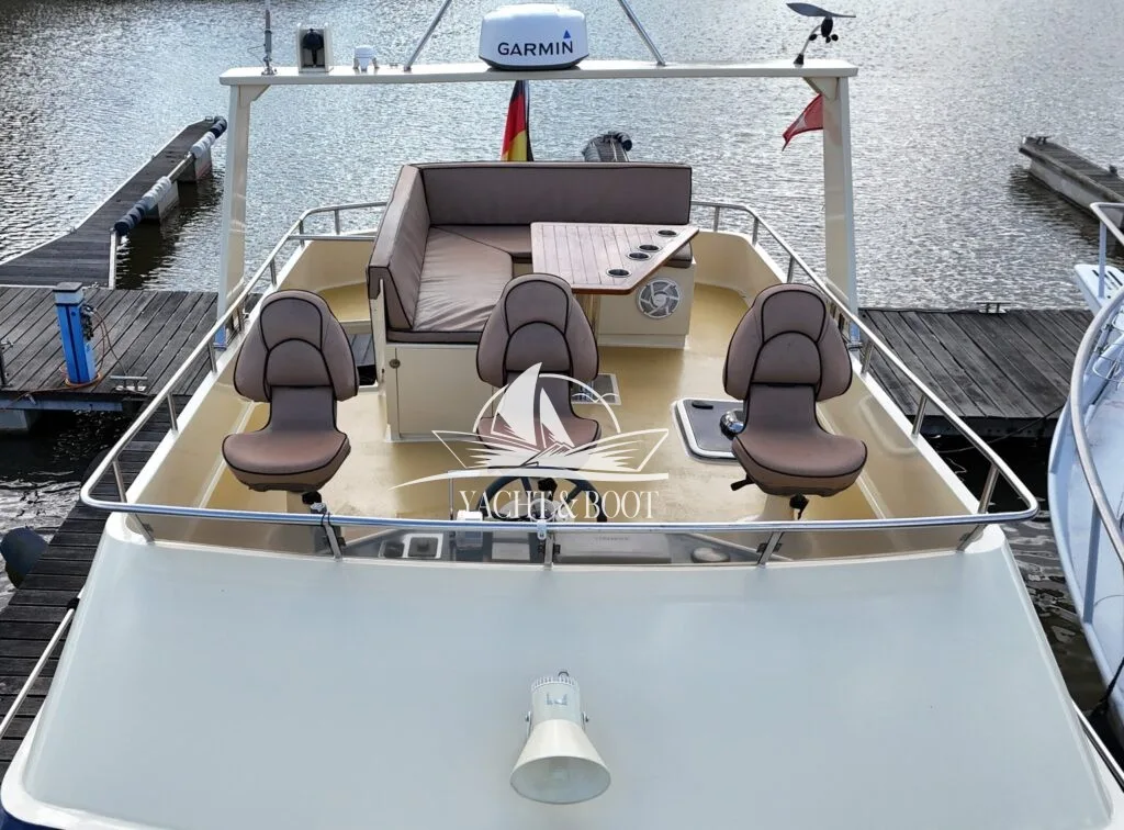 Bruce Roberts 1200 Flybridge, dovoz Skladom v EÚ — foto 8 z 20