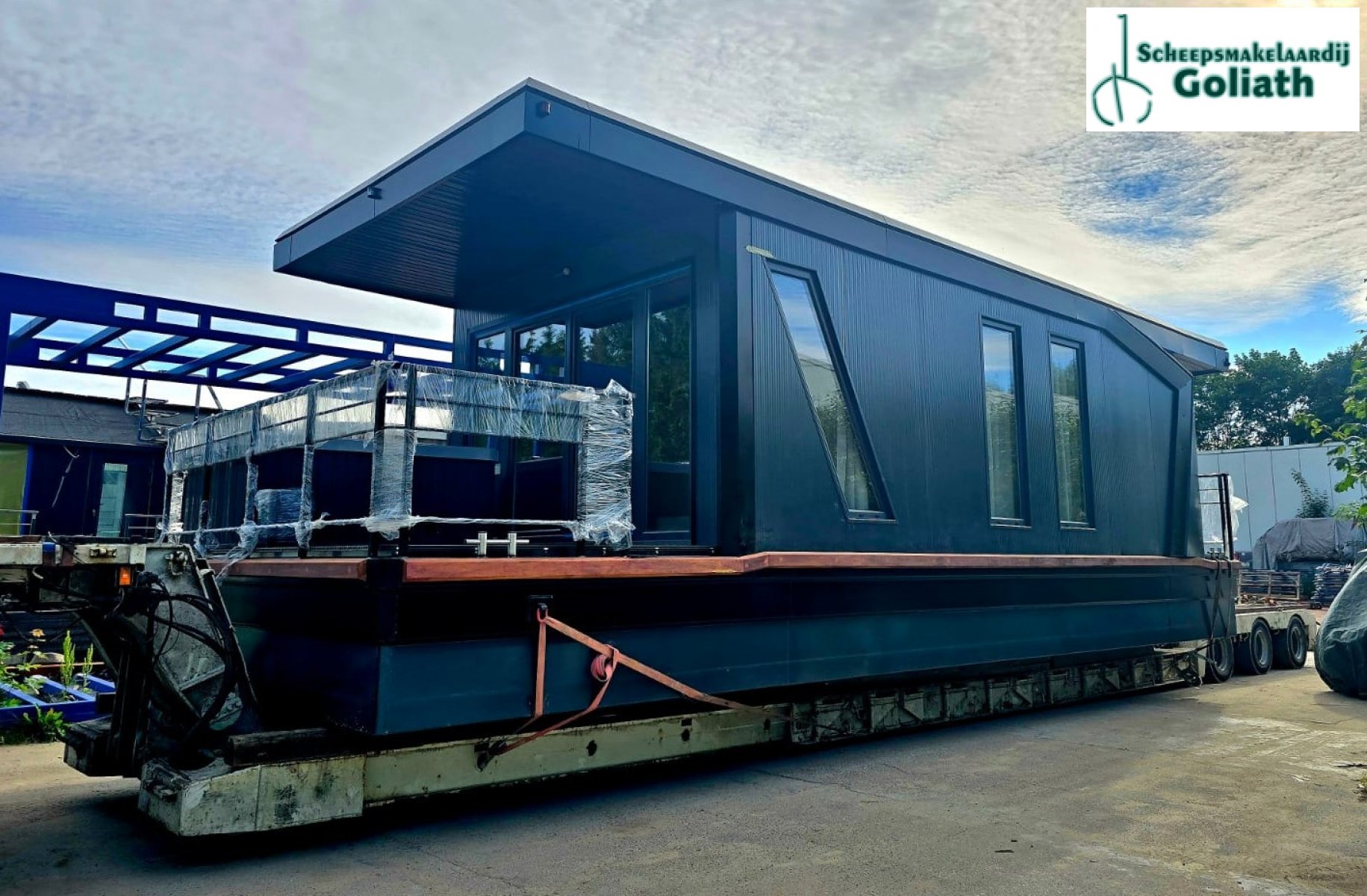 Solstar Houseboat Navigator M, dovoz Skladom v EÚ — foto 1