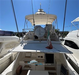 2000 40 Flybridge, dovoz Skladom v EÚ — foto 2 z 20