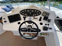 2000 40 Flybridge, dovoz Skladom v EÚ — foto 5 z 20