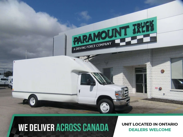 2024 Ford E-450 16FT AEROCELL HIGH BOX CUBE, biela, 55 020 km, dovoz Kanada — foto 1