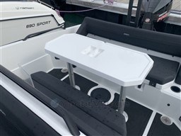 2023, dovoz Skladom v EÚ — foto 15 z 20