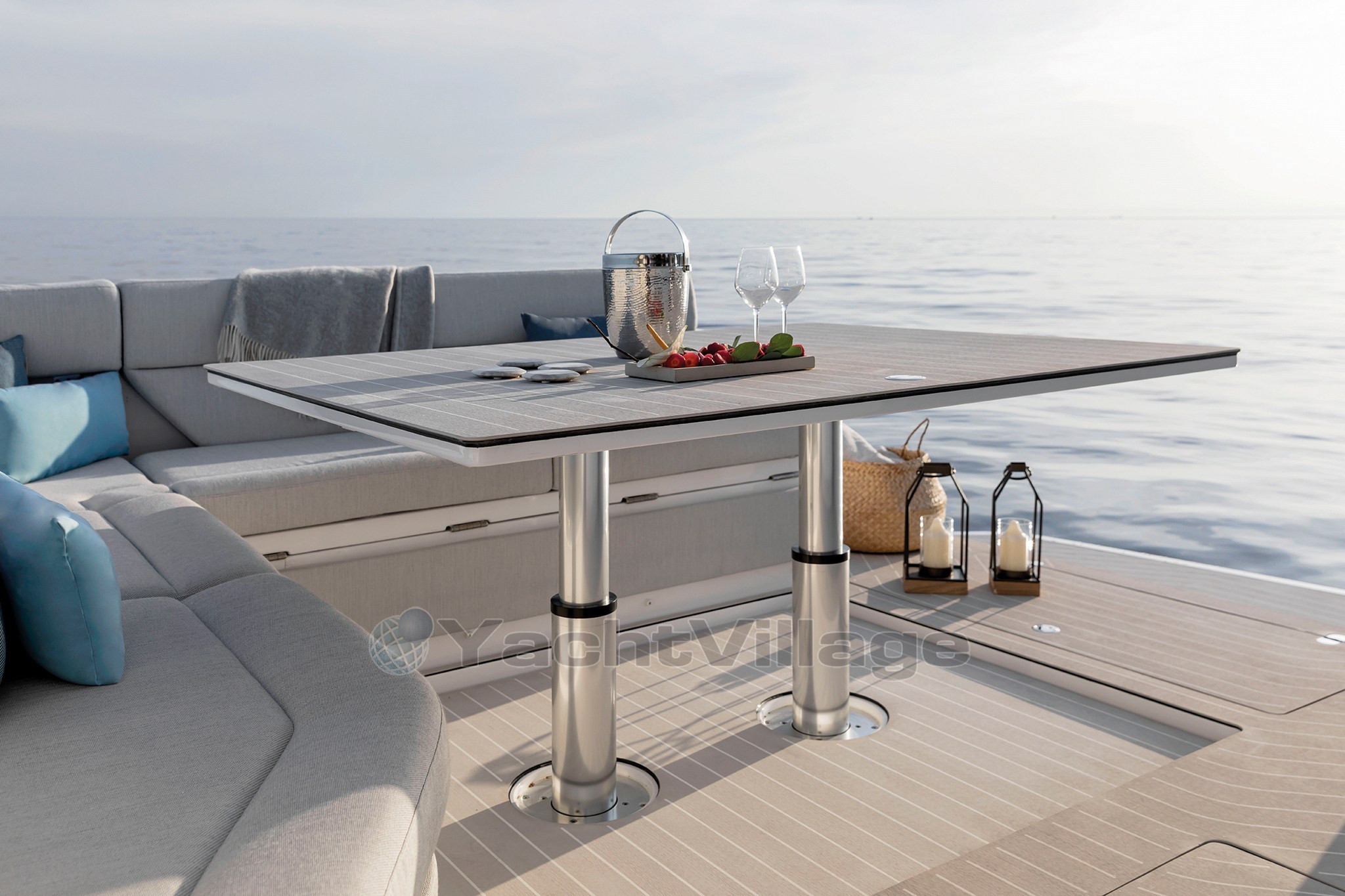 2025 Azimut, dovoz Skladom v EÚ — foto 9 z 20