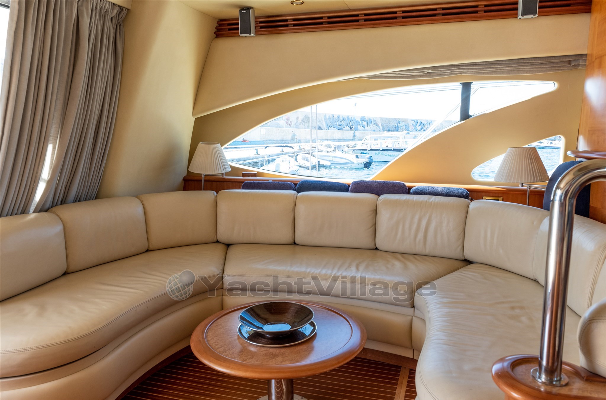 2009 Azimut, dovoz Skladom v EÚ — foto 15 z 20