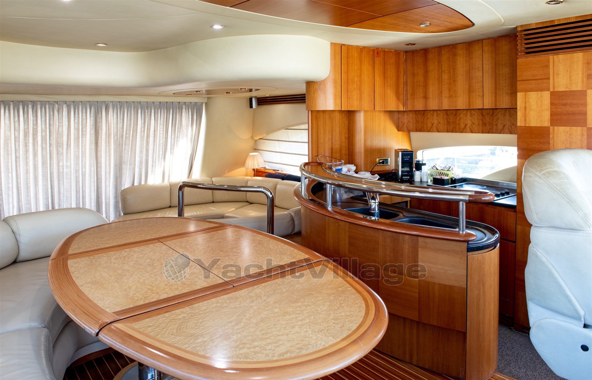 2009 Azimut, dovoz Skladom v EÚ — foto 16 z 20