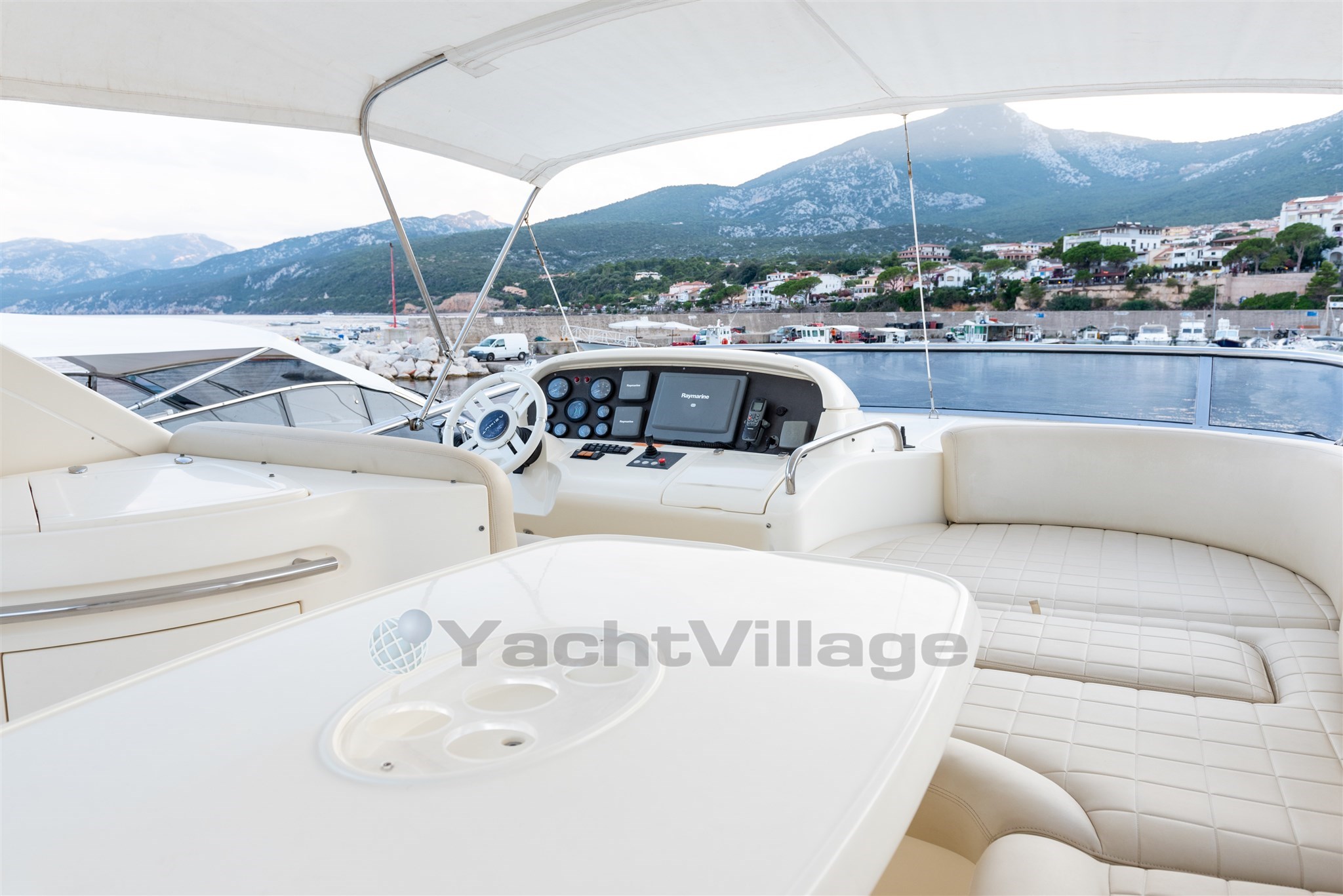 2009 Azimut, dovoz Skladom v EÚ — foto 9 z 20