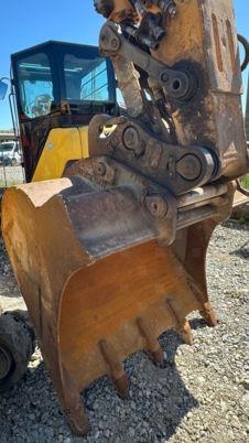 2009 Liebherr 924 COMPACT à 34 900 € HT, 9 178 mth, dovoz Skladom v EÚ — foto 7 z 14