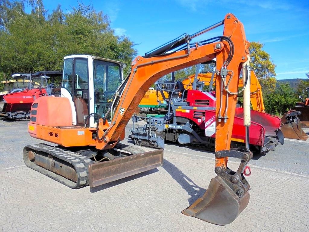 2005 Schaeff HR 18, 5 668 mth, dovoz Skladom v EÚ — foto 2 z 16