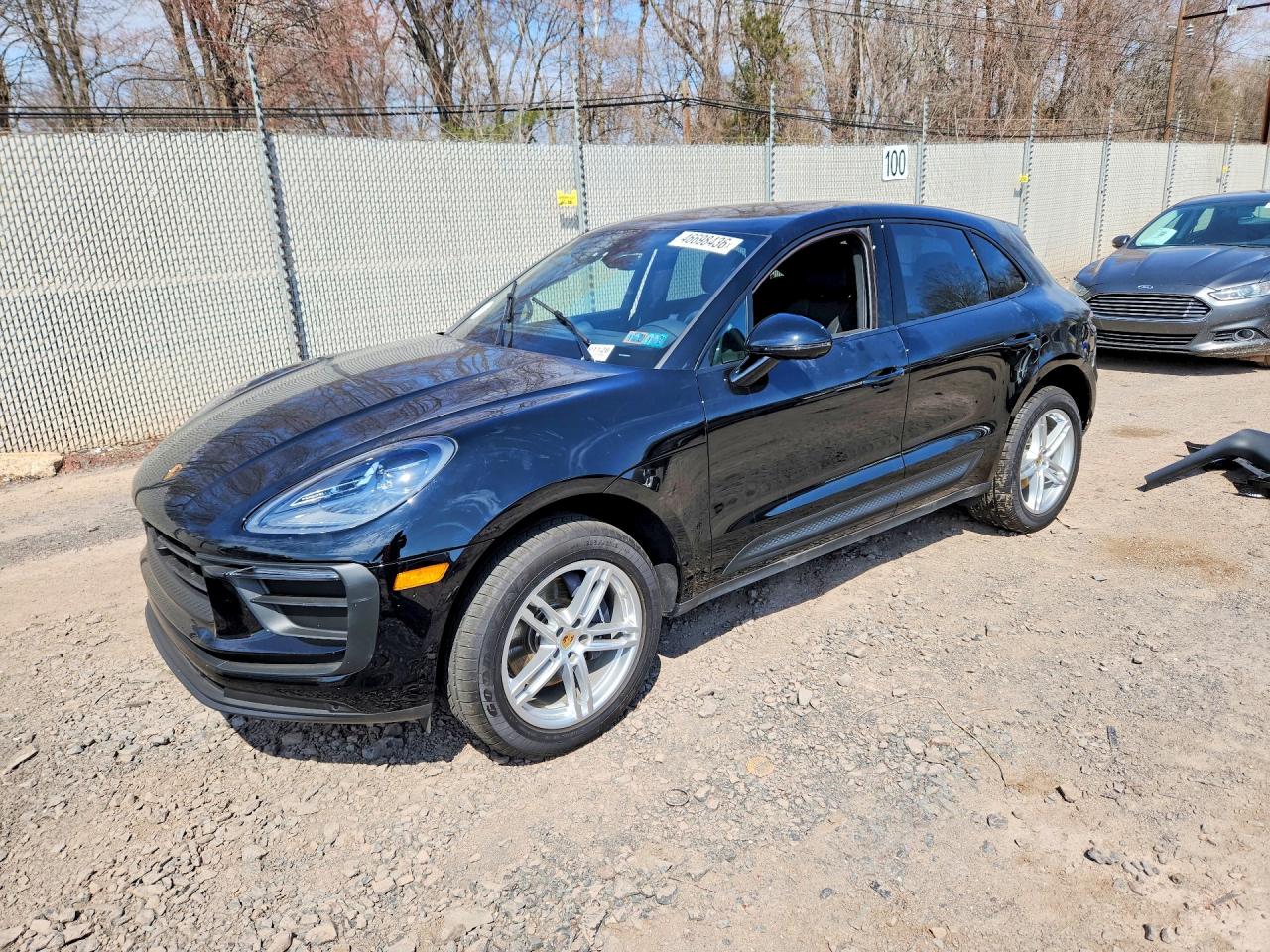 2026 Porsche MACAN BASE, čierna, dovoz USA — foto 1