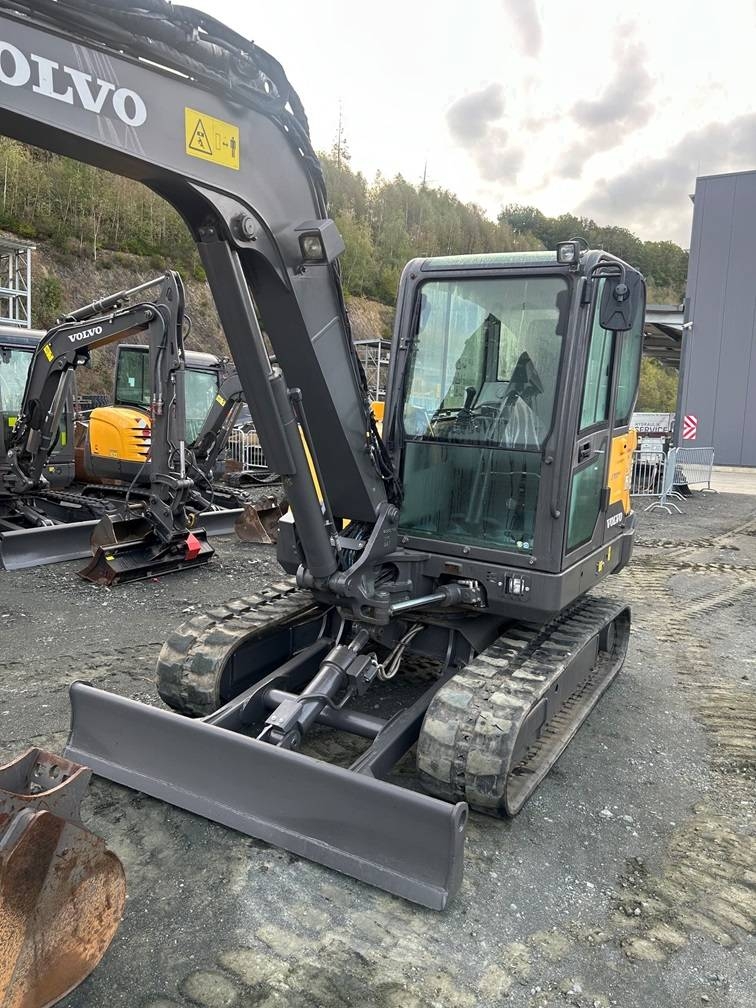 2023 Volvo EC 60 E, 1 104 mth, dovoz Skladom v EÚ — foto 2 z 9