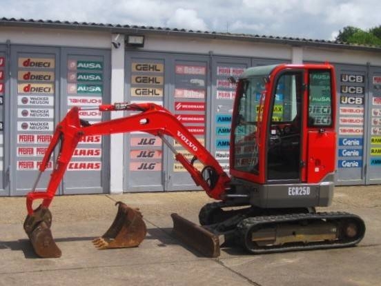 2014 Volvo ECR 25 D, 3 482 mth, dovoz Skladom v EÚ — foto 1 | AMECAR 2014 Volvo ECR 25 D, 3 482 mth, dovoz Skladom v EÚ — foto 1
