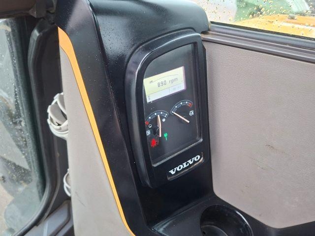 2017 Volvo ECR58D, 6 044 mth, dovoz Skladom v EÚ — foto 8 z 12