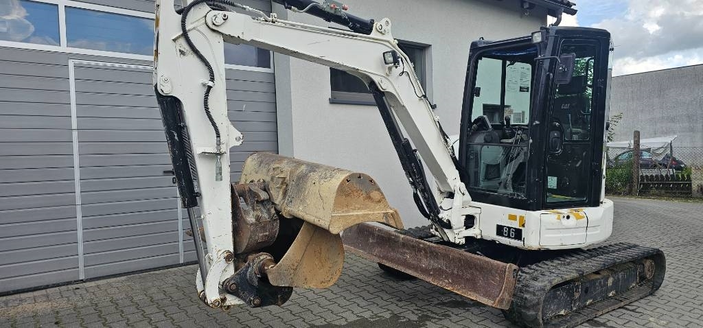 2016 Cat 304 E 2 CR, 4 201 mth, dovoz Skladom v EÚ — foto 3 z 16