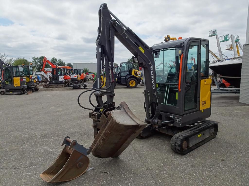 2023 Volvo EC20E, 1 210 mth, dovoz Skladom v EÚ — foto 1
