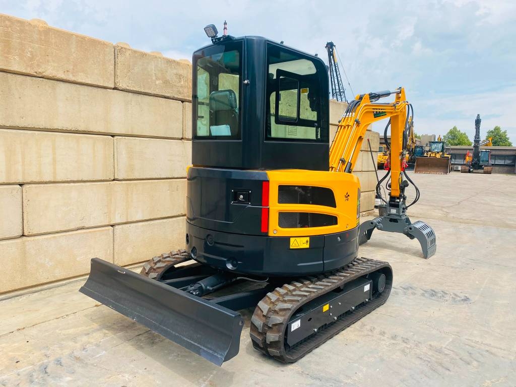 2025 Yuchai u35, 10 mth, dovoz Skladom v EÚ — foto 5 z 16