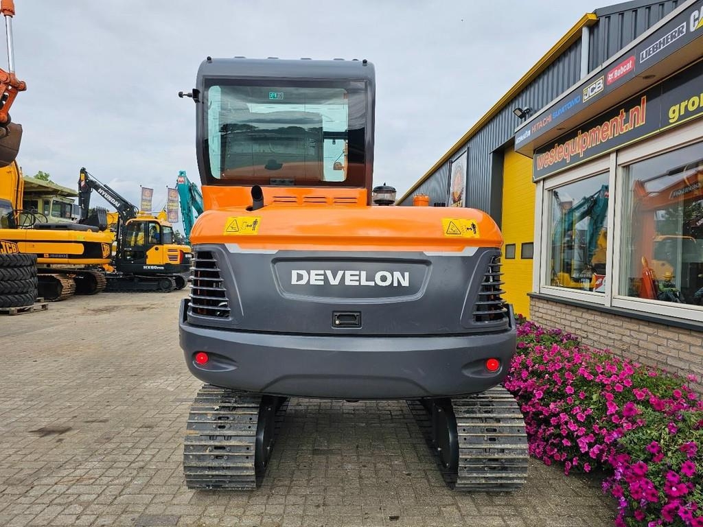 2025 Develon DX60E-10N, 13 mth, dovoz Skladom v EÚ — foto 4 z 16