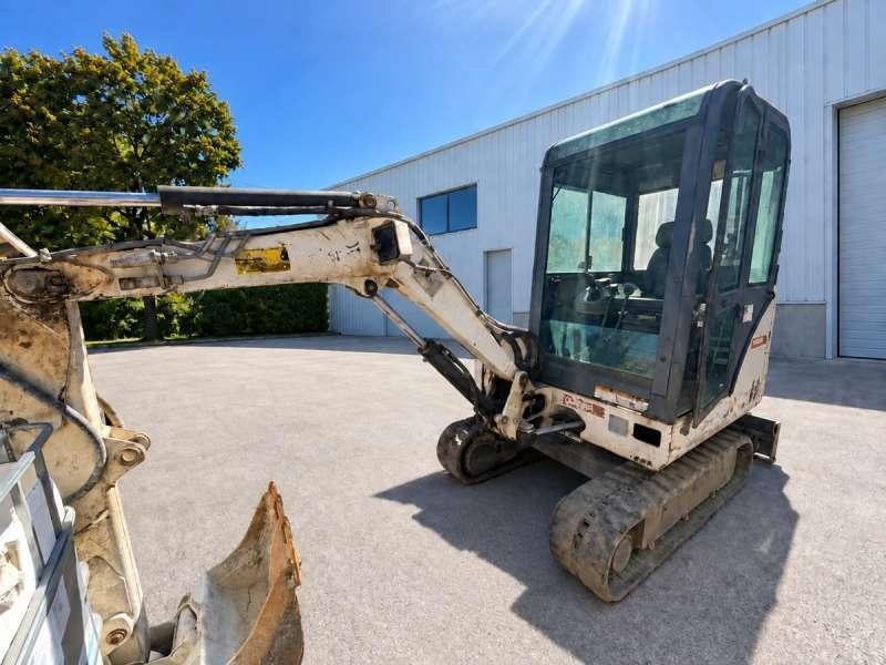 2001 Bobcat 328D, 6 700 mth, dovoz Skladom v EÚ — foto 2 z 10