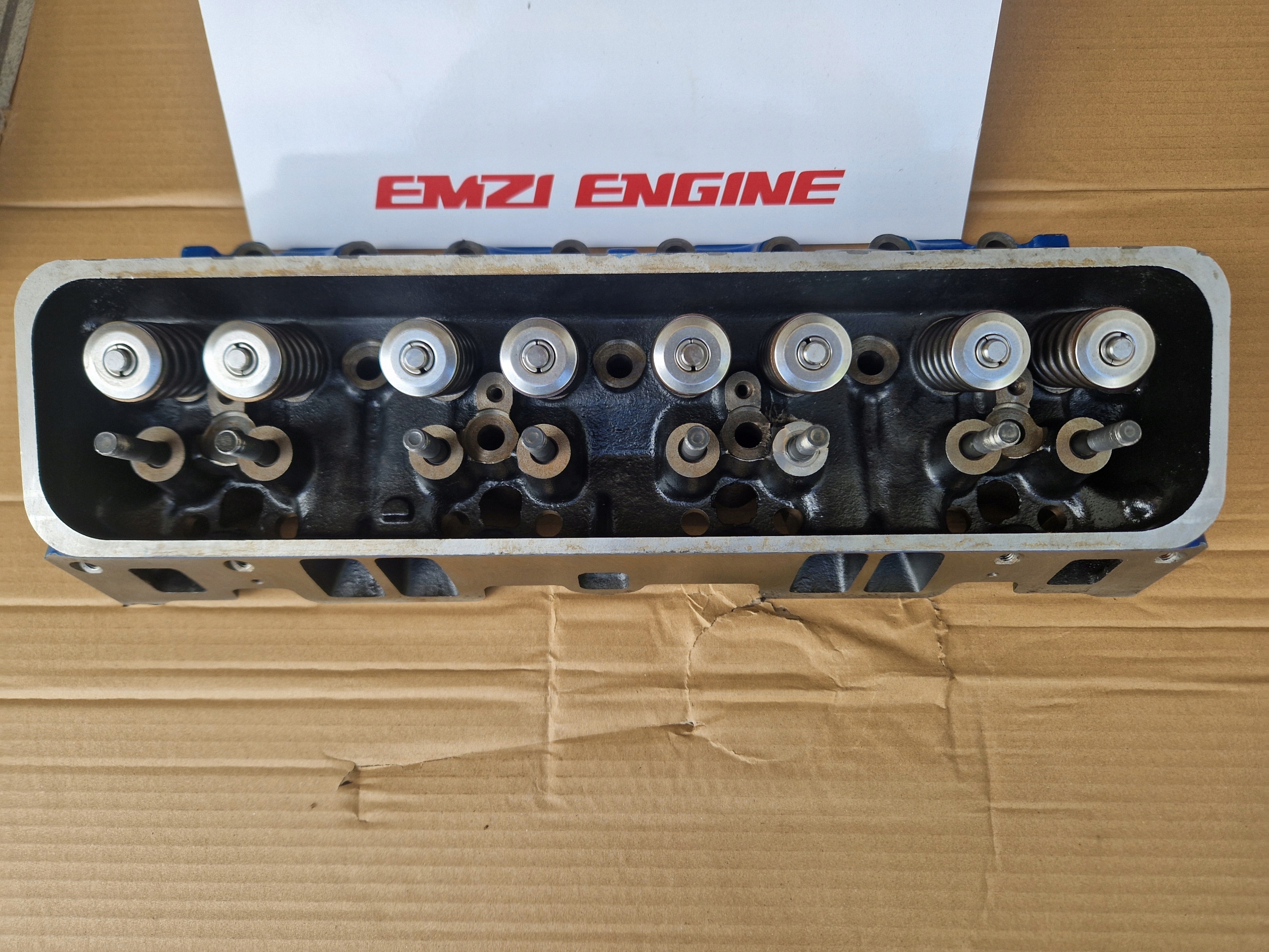 Glowica válců GM 5.7L Mercruiser Volvo Penta Vortec 96-02 Chevrolet GMC, Skladom v EÚ — foto 1