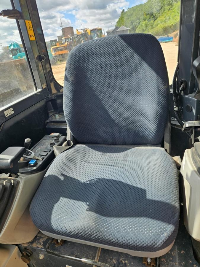 2023 Kobelco SK30SR-6E, 1 500 mth, dovoz Skladom v EÚ — foto 5 z 10