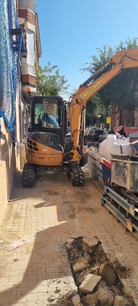 2016 Case CX 39 B, 3 900 mth, dovoz Skladom v EÚ — foto 3 z 9