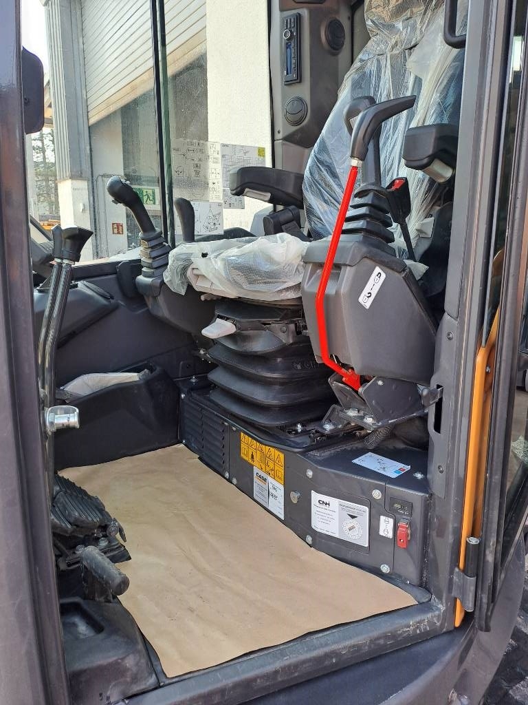 2024 Case CX 75 E, 400 mth, dovoz Skladom v EÚ — foto 4 z 7