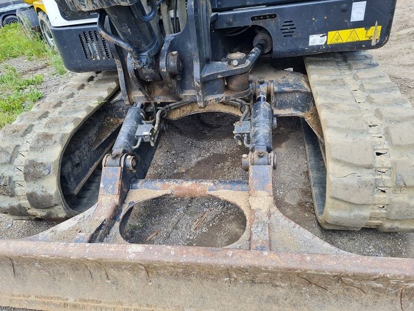 2020 Bobcat E 85, 1 735 mth, dovoz Skladom v EÚ — foto 6 z 10