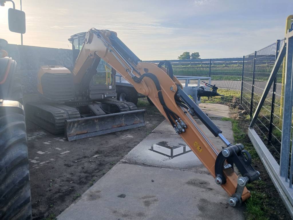 2025 Case CX 85 E, 400 mth, dovoz Skladom v EÚ — foto 8 z 11