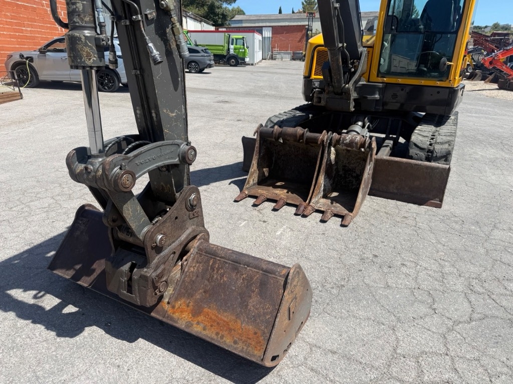 2018 Volvo ECR 88 D, 4 335 mth, dovoz Skladom v EÚ — foto 10 z 16