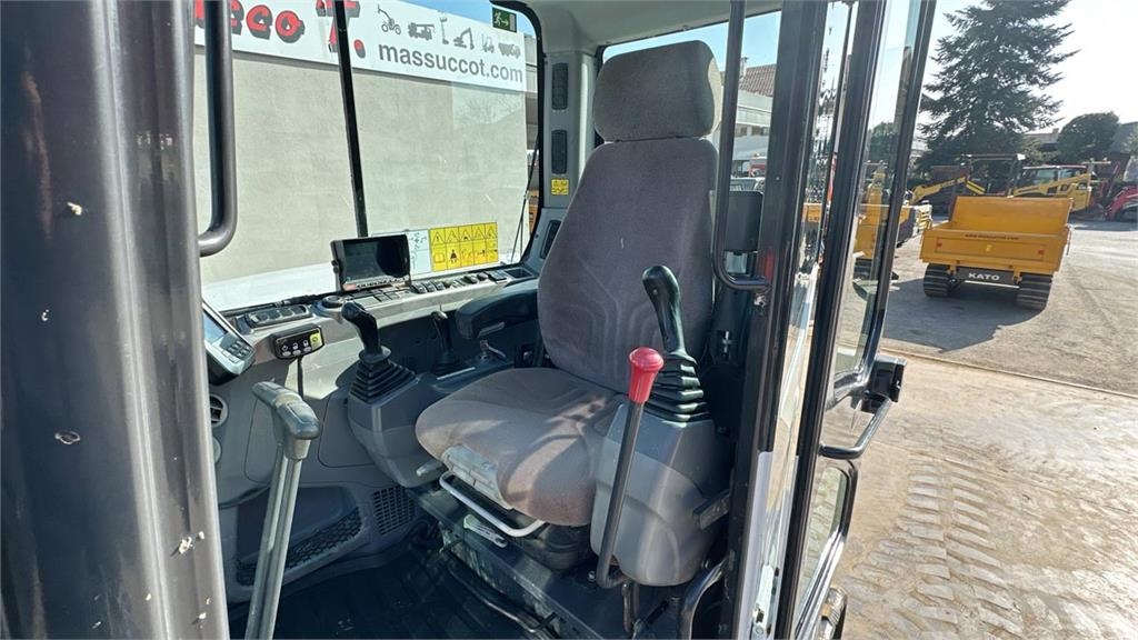 2020 Bobcat E85, 3 765 mth, dovoz Skladom v EÚ — foto 13 z 16