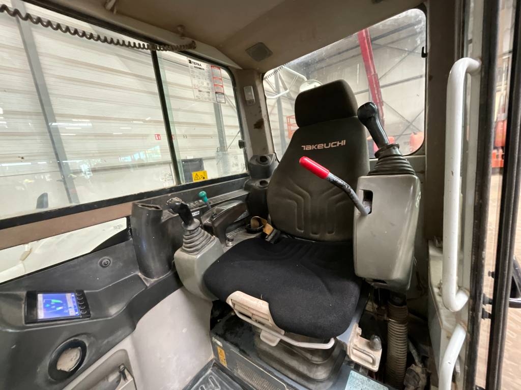 2016 Takeuchi TB 290, 3 804 mth, dovoz Skladom v EÚ — foto 8 z 16