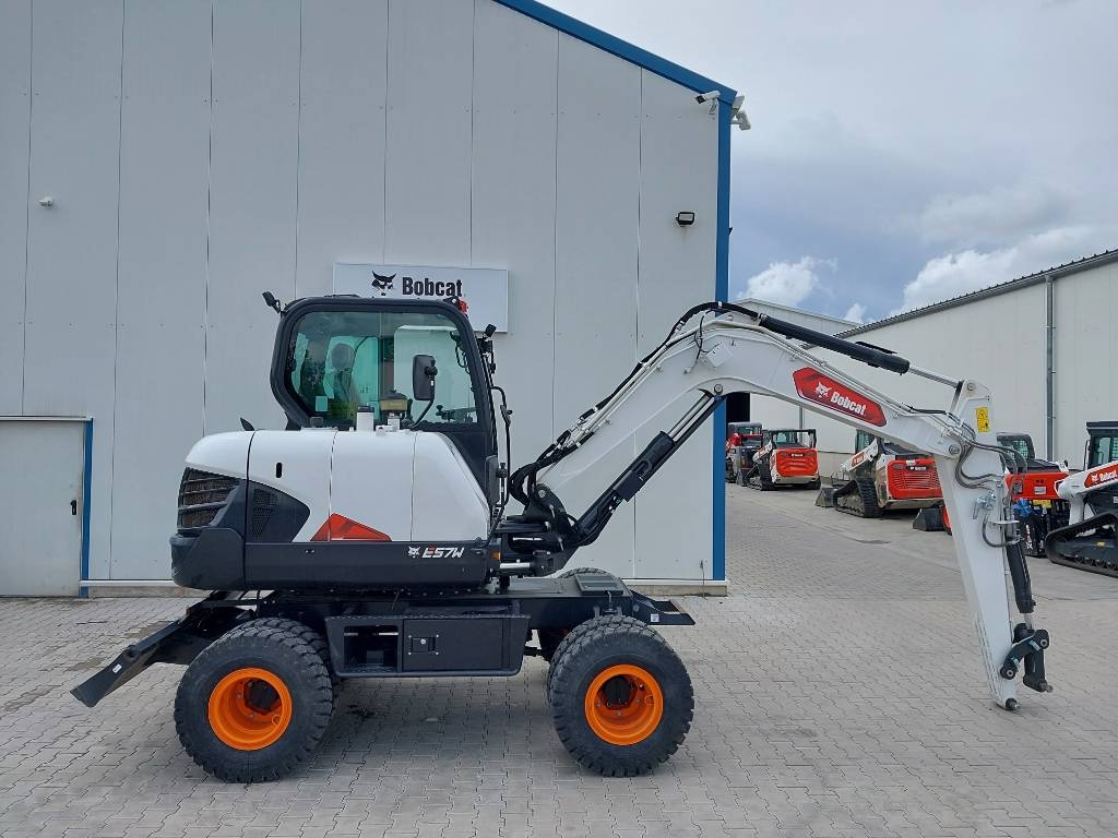 2023 Bobcat E 57 W, 80 mth, dovoz Skladom v EÚ — foto 1