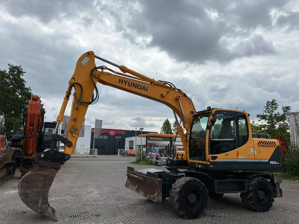 2013 Hyundai 140W-9, 8 956 mth, dovoz Skladom v EÚ — foto 1