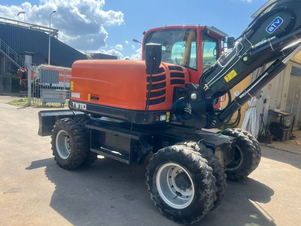 2020 Schaeff TW 110, 4 500 mth, dovoz Skladom v EÚ — foto 1 | AMECAR 2020 Schaeff TW 110, 4 500 mth, dovoz Skladom v EÚ — foto 1