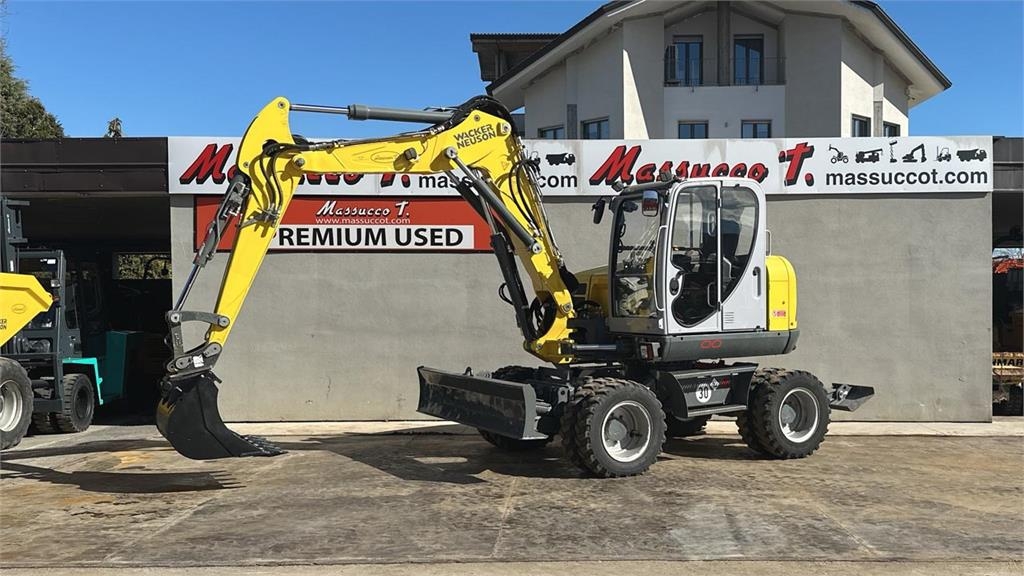 2020 Wacker Neuson EW100 4X4, 4 040 mth, dovoz Skladom v EÚ — foto 1 | AMECAR 2020 Wacker Neuson EW100 4X4, 4 040 mth, dovoz Skladom v EÚ — foto 1