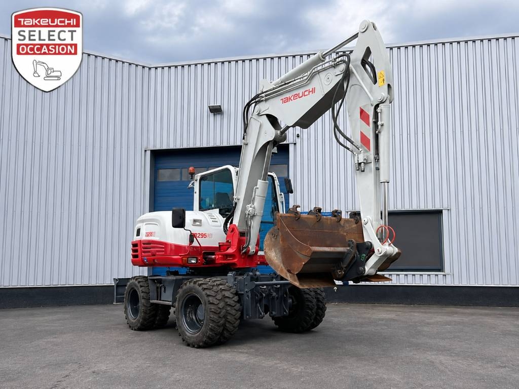 2015 Takeuchi TB295W, 4 510 mth, dovoz Skladom v EÚ — foto 1 | AMECAR 2015 Takeuchi TB295W, 4 510 mth, dovoz Skladom v EÚ — foto 1
