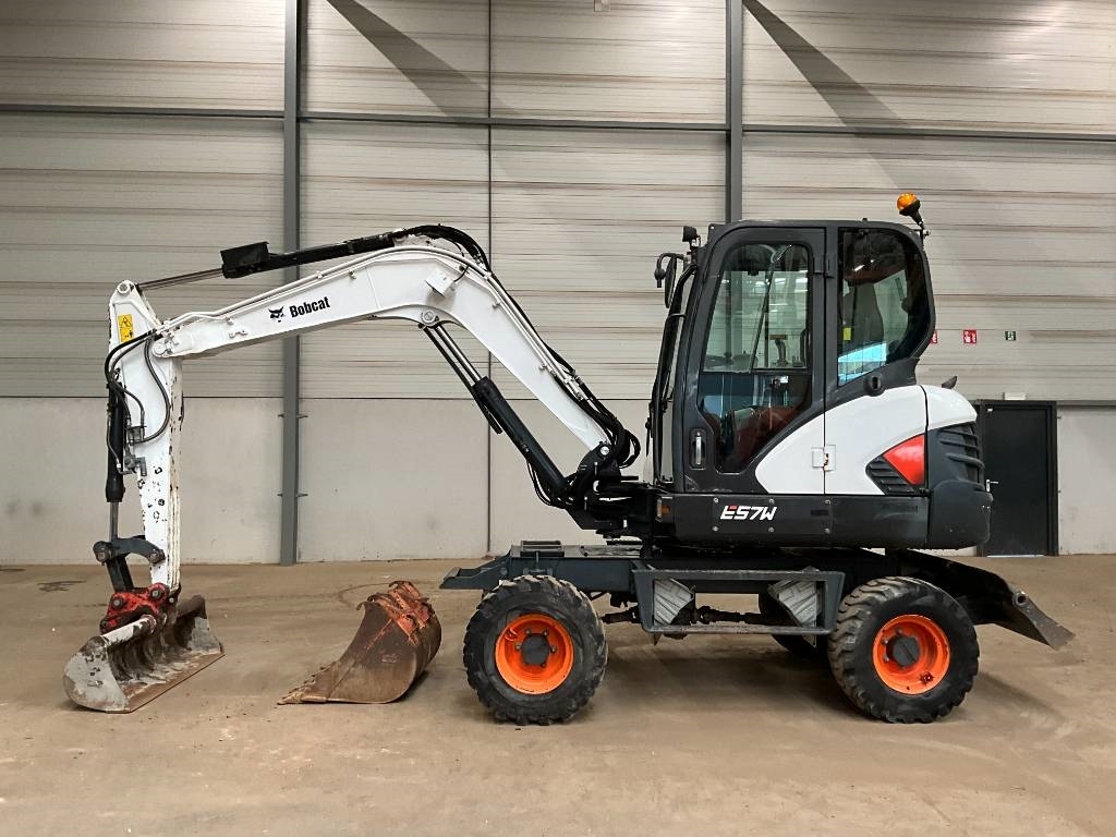 2017 Bobcat E 57 W, 3 659 mth, dovoz Skladom v EÚ — foto 1 | AMECAR 2017 Bobcat E 57 W, 3 659 mth, dovoz Skladom v EÚ — foto 1