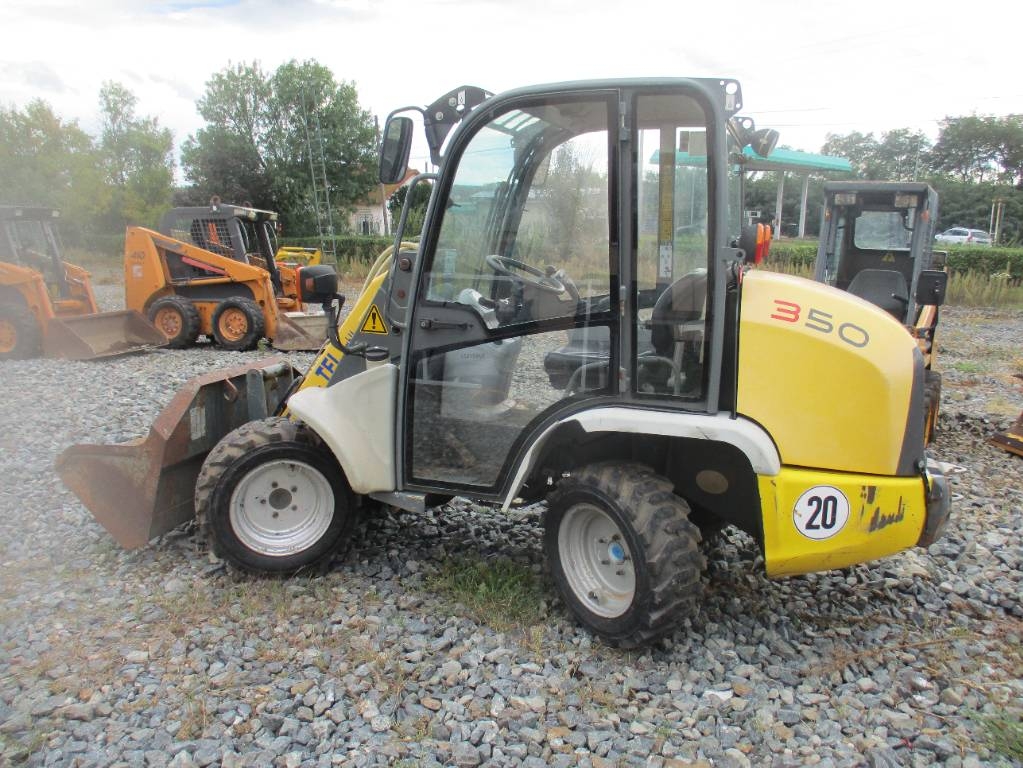 2013 Kramer 350, 9 000 mth, dovoz Skladom v EÚ — foto 1 2013 Kramer 350, 9 000 mth, dovoz Skladom v EÚ — foto 1