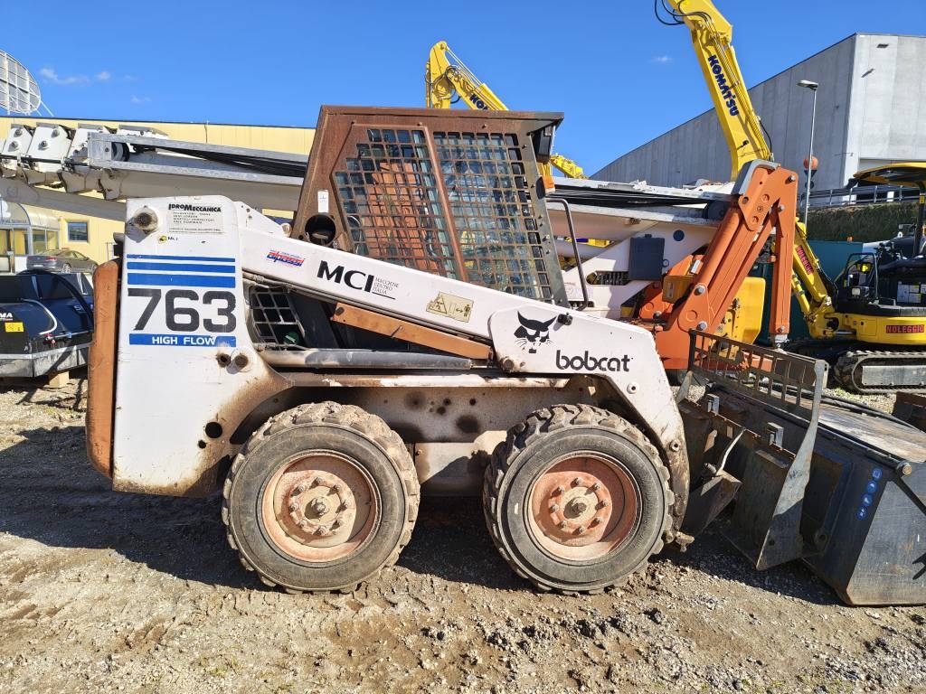 1999 Bobcat 763 H, 5 200 mth, dovoz Skladom v EÚ — foto 1 | AMECAR 1999 Bobcat 763 H, 5 200 mth, dovoz Skladom v EÚ — foto 1