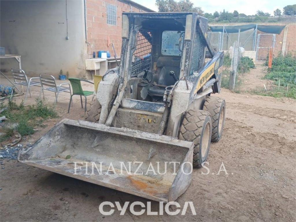 2007 New Holland LS175, dovoz Skladom v EÚ — foto 1 | AMECAR 2007 New Holland LS175, dovoz Skladom v EÚ — foto 1